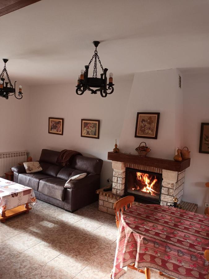 Casa Rural Las Canales Zapardiel de la Ribera Eksteriør bilde